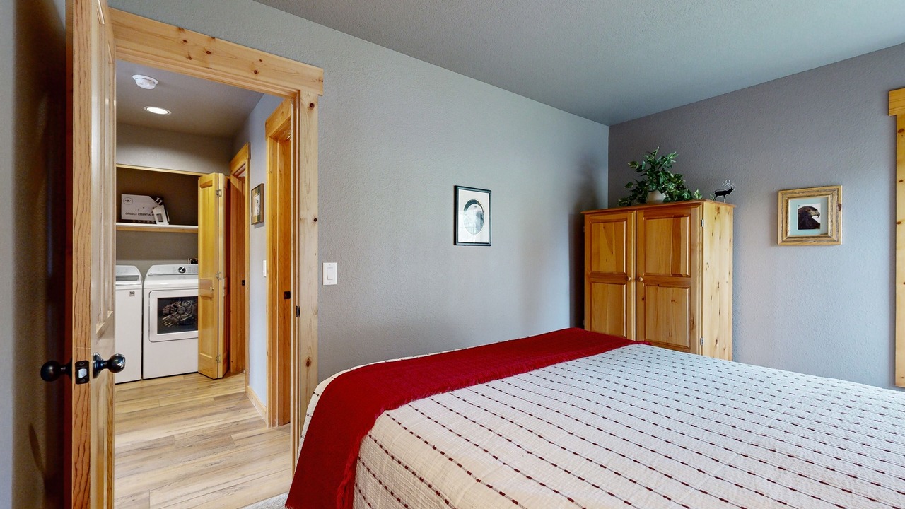 Photo of Bedroom in Redmond