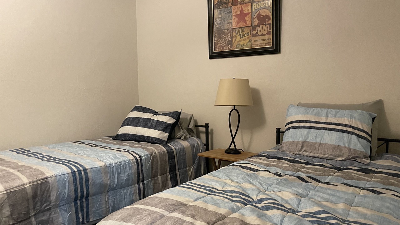 Photo of Bedroom in Hardy