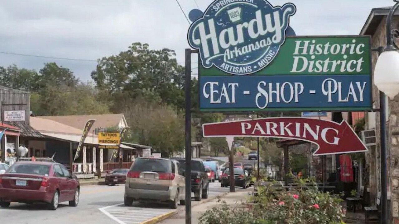 Photo of Others in Hardy