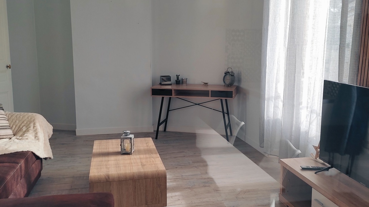 Photo of Bedroom in Magenta