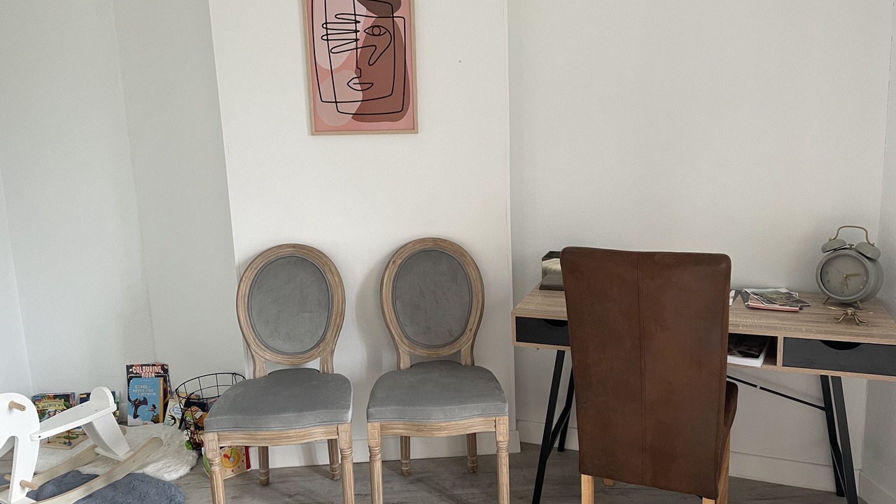 Photo of Others in Magenta