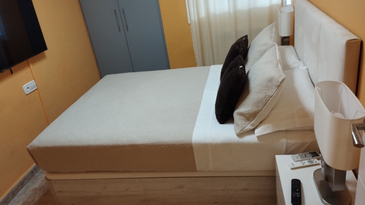 Photo of Bedroom in El Roc de Sant Gaieta