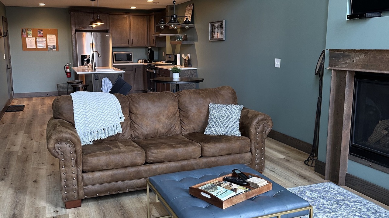 Photo of Livingroom in Utica