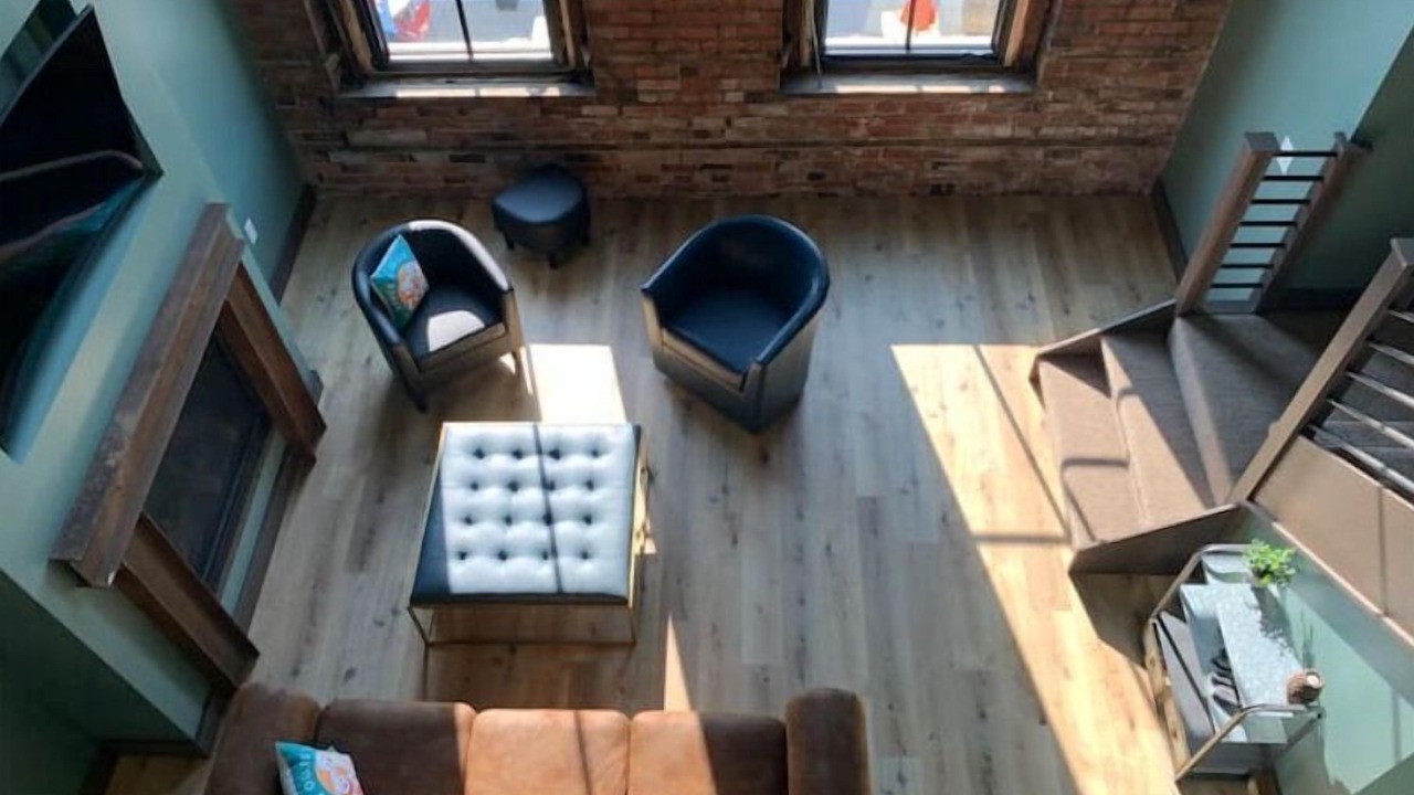 Photo of Livingroom in Utica