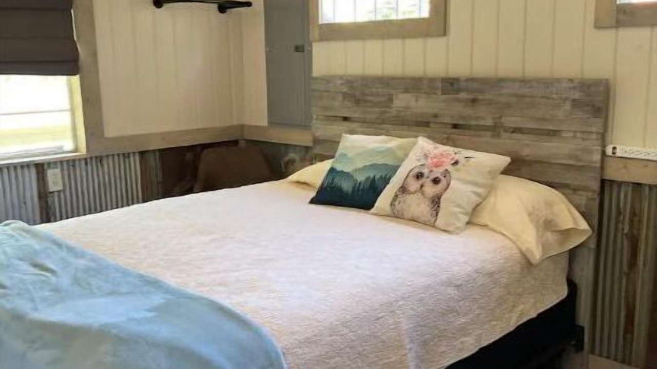 Photo of Bedroom in Tiger