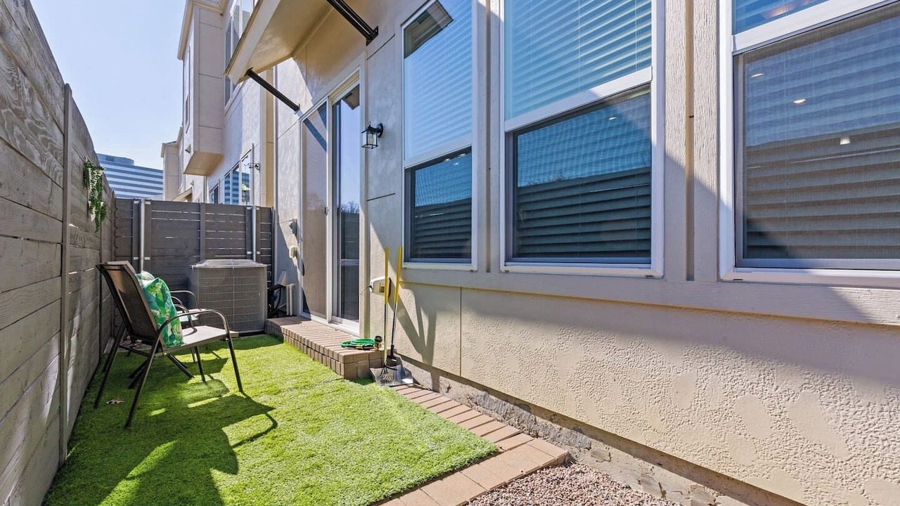 Photo of Patio Balcony in Vickery Meadow