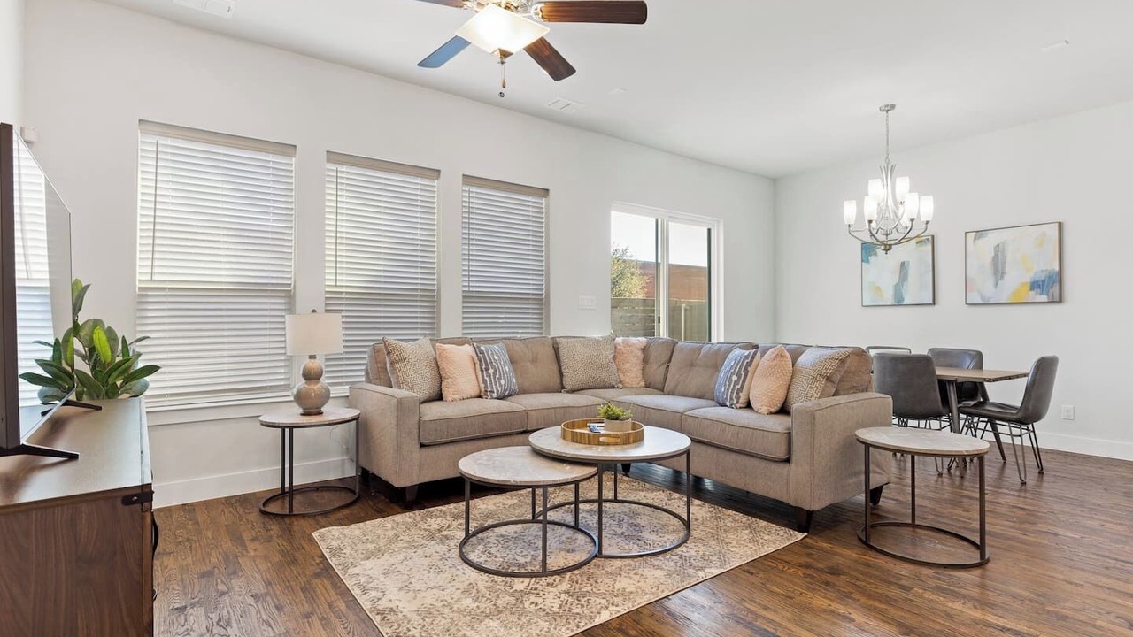 Photo of Livingroom in Vickery Meadow