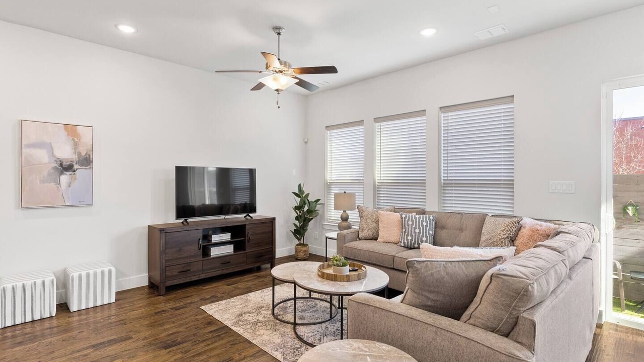 Photo of Livingroom in Vickery Meadow