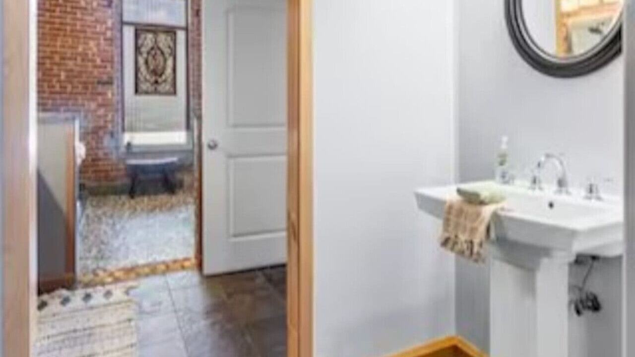 Photo of Bathroom in Perryville
