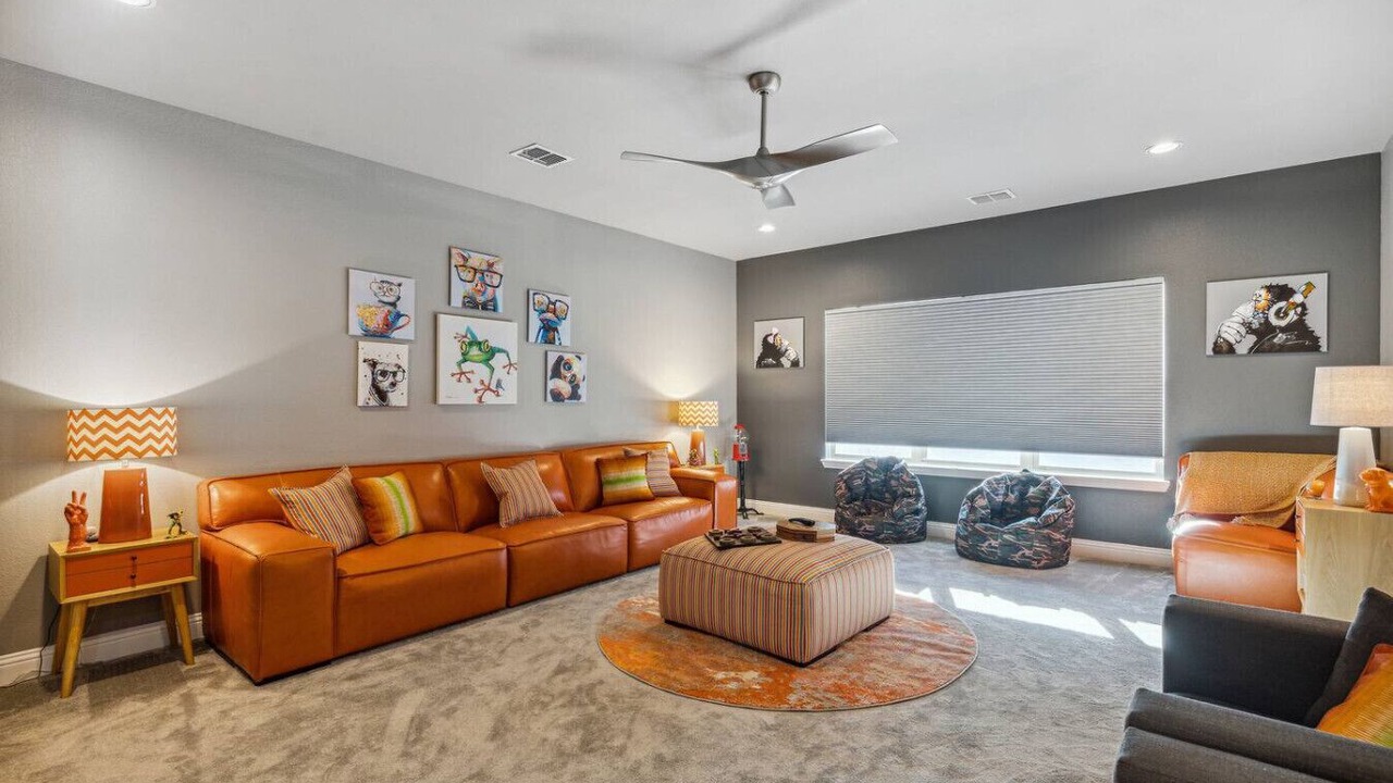 Photo of Livingroom in Elmo