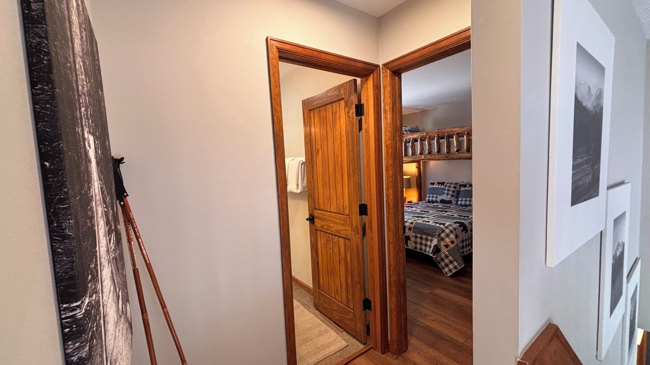 Photo of Bedroom in Aspen Brook