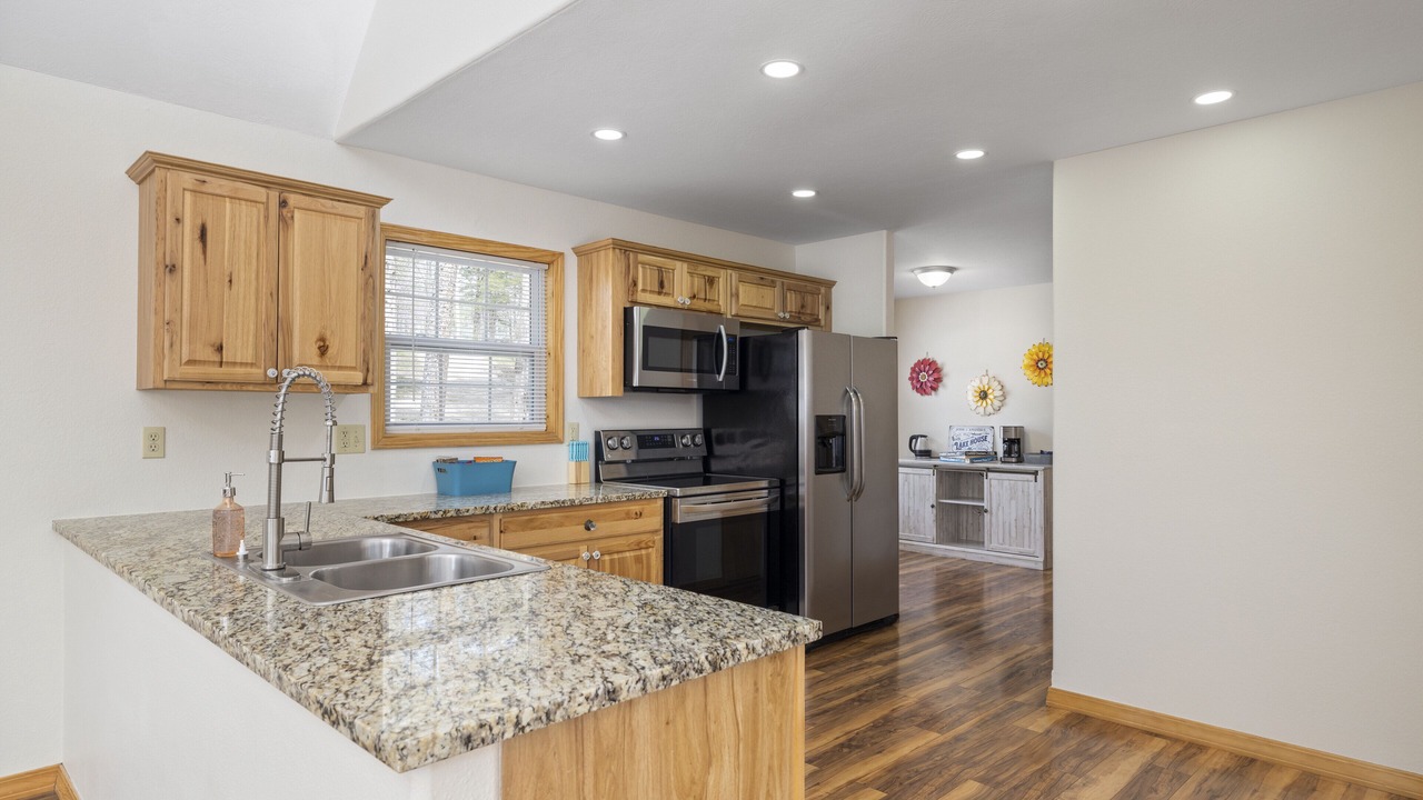 Photo of Kitchen in Golden