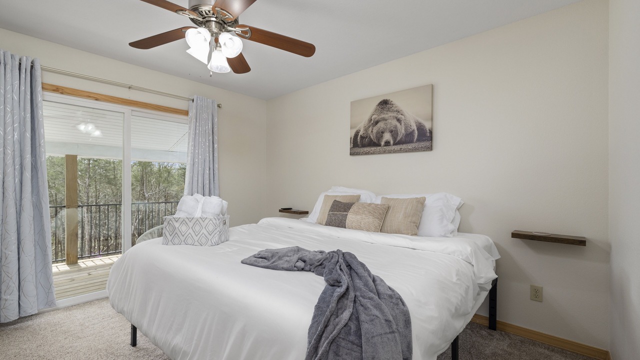Photo of Bedroom in Golden