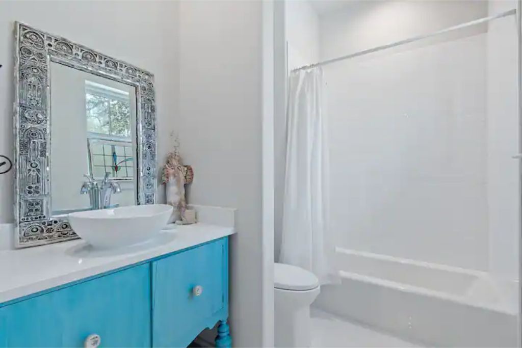 Photo of Bathroom in Spicewood