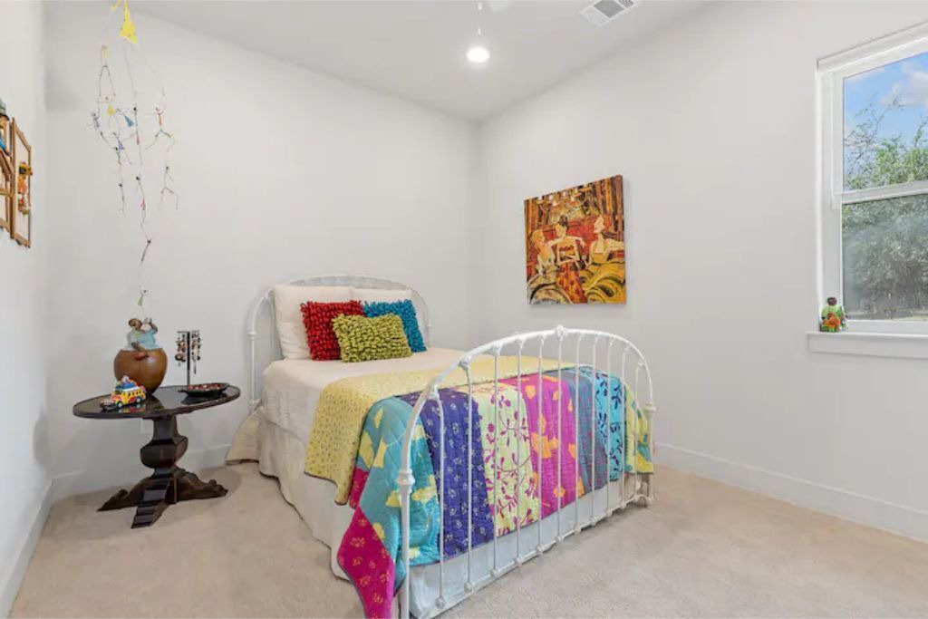 Photo of Bedroom in Spicewood