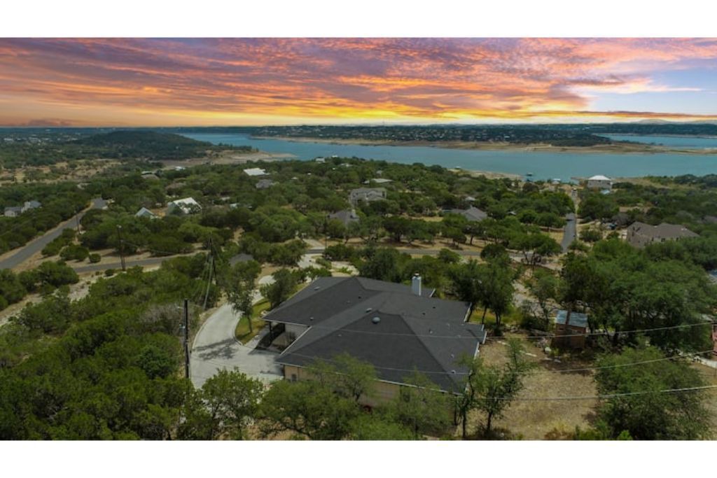 Photo of Outdoor in Spicewood