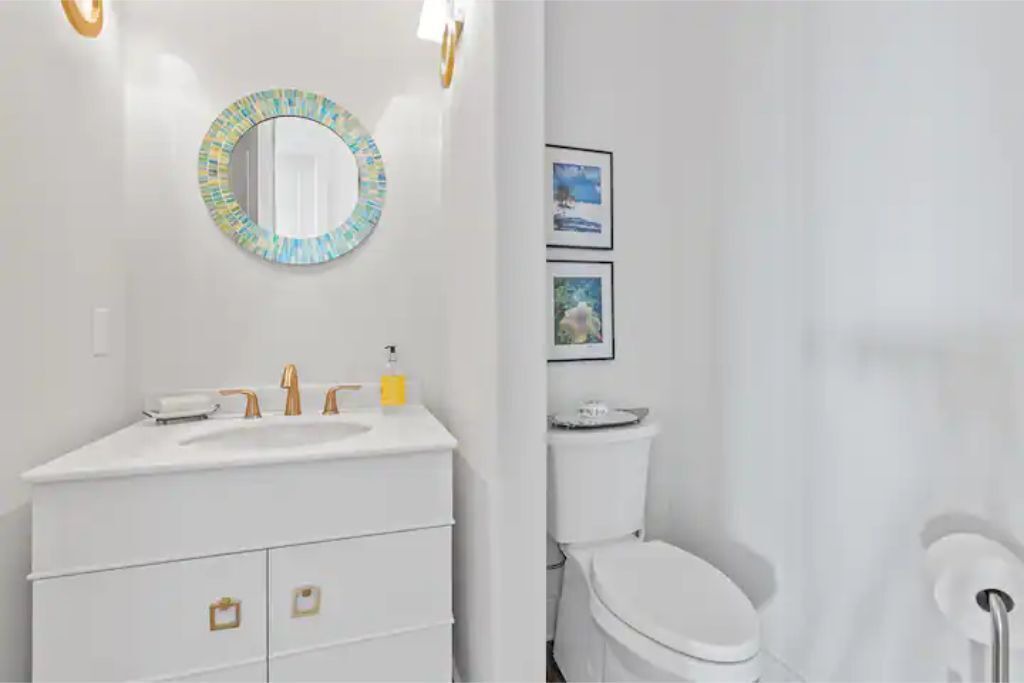 Photo of Bathroom in Spicewood