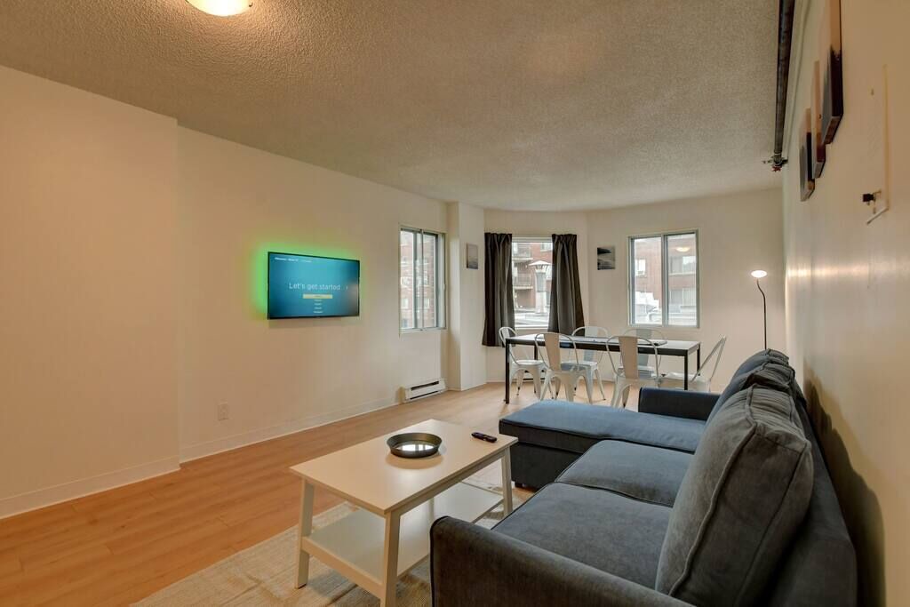 Photo of Livingroom in Laval