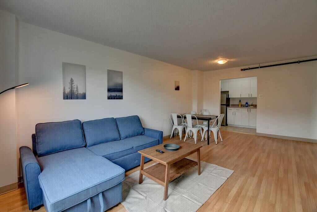 Photo of Livingroom in Laval
