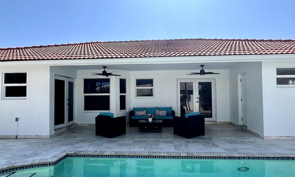 Photo of Outdoor in Tamiami