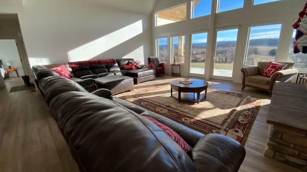 Photo of Livingroom in Broadway