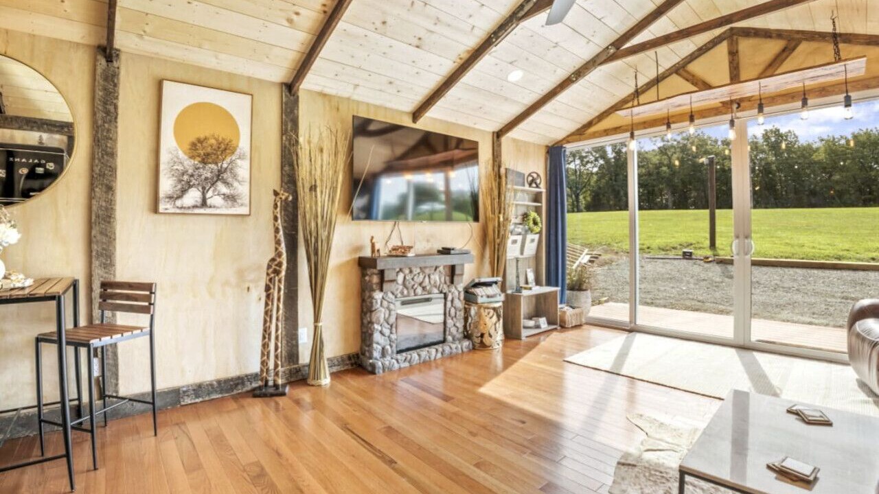 Photo of Livingroom in French Village