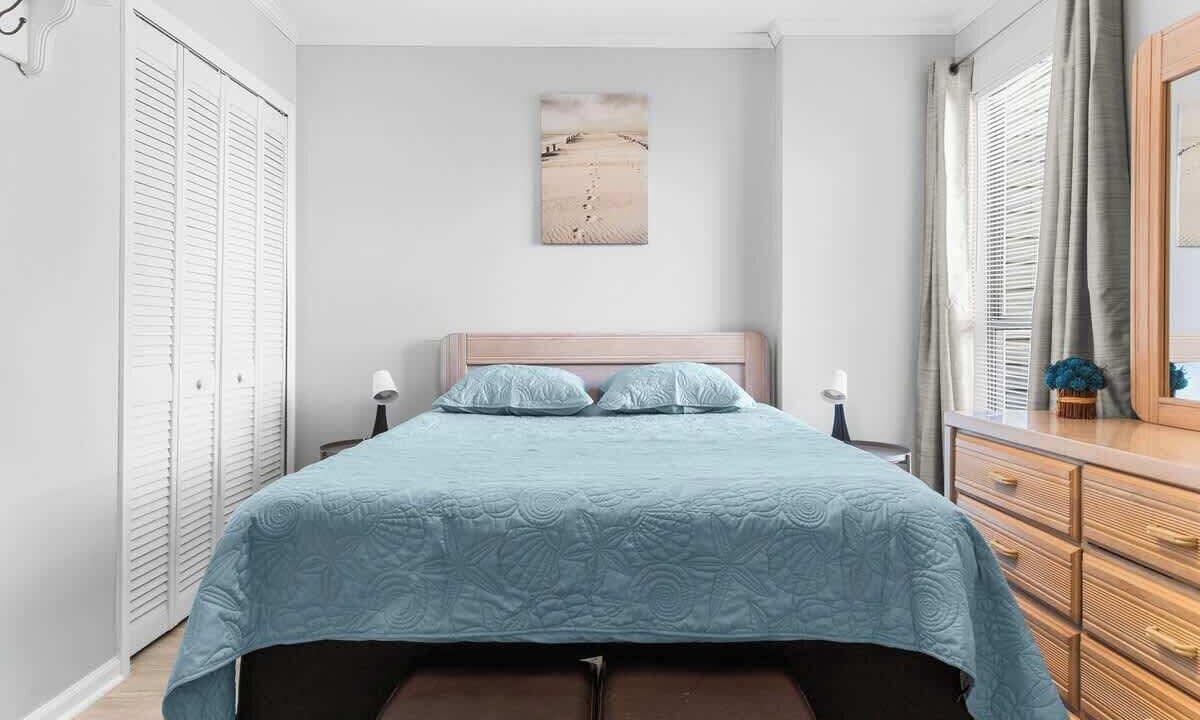 Photo of Bedroom in Windy Hill