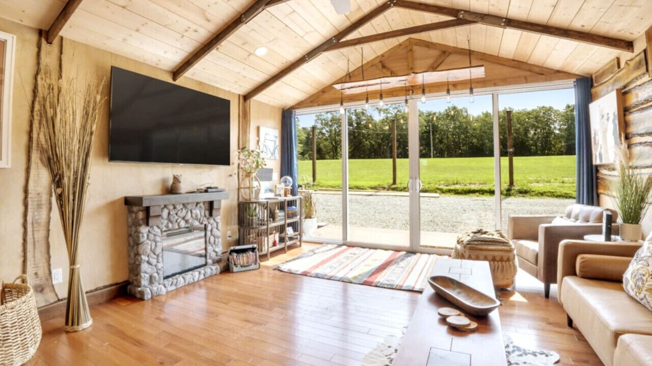 Photo of Livingroom in French Village
