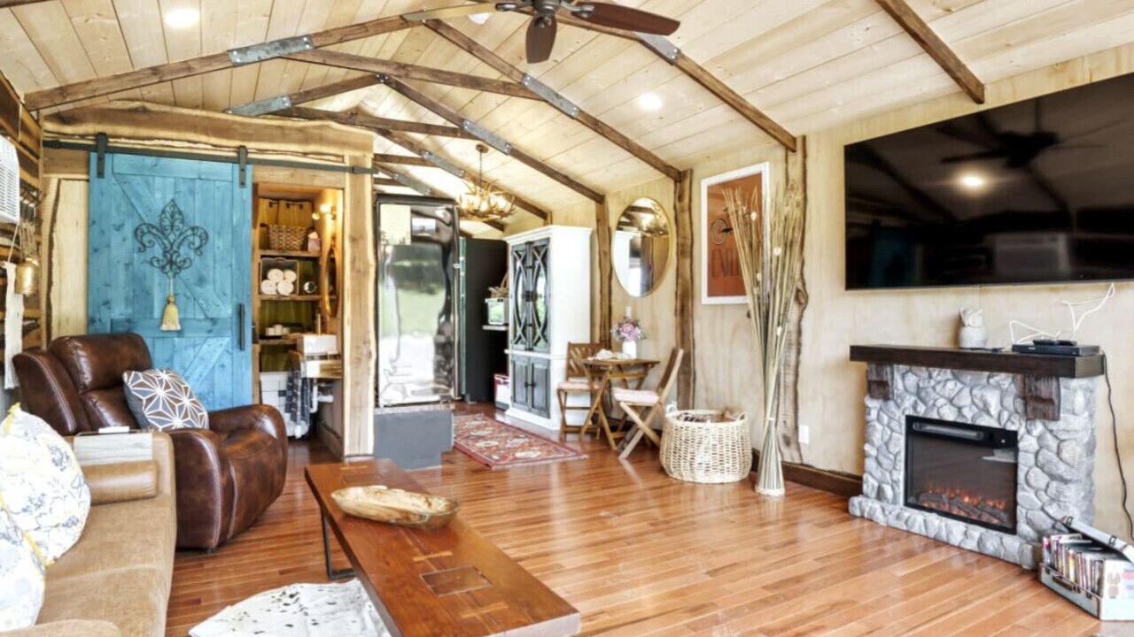 Photo of Livingroom in French Village