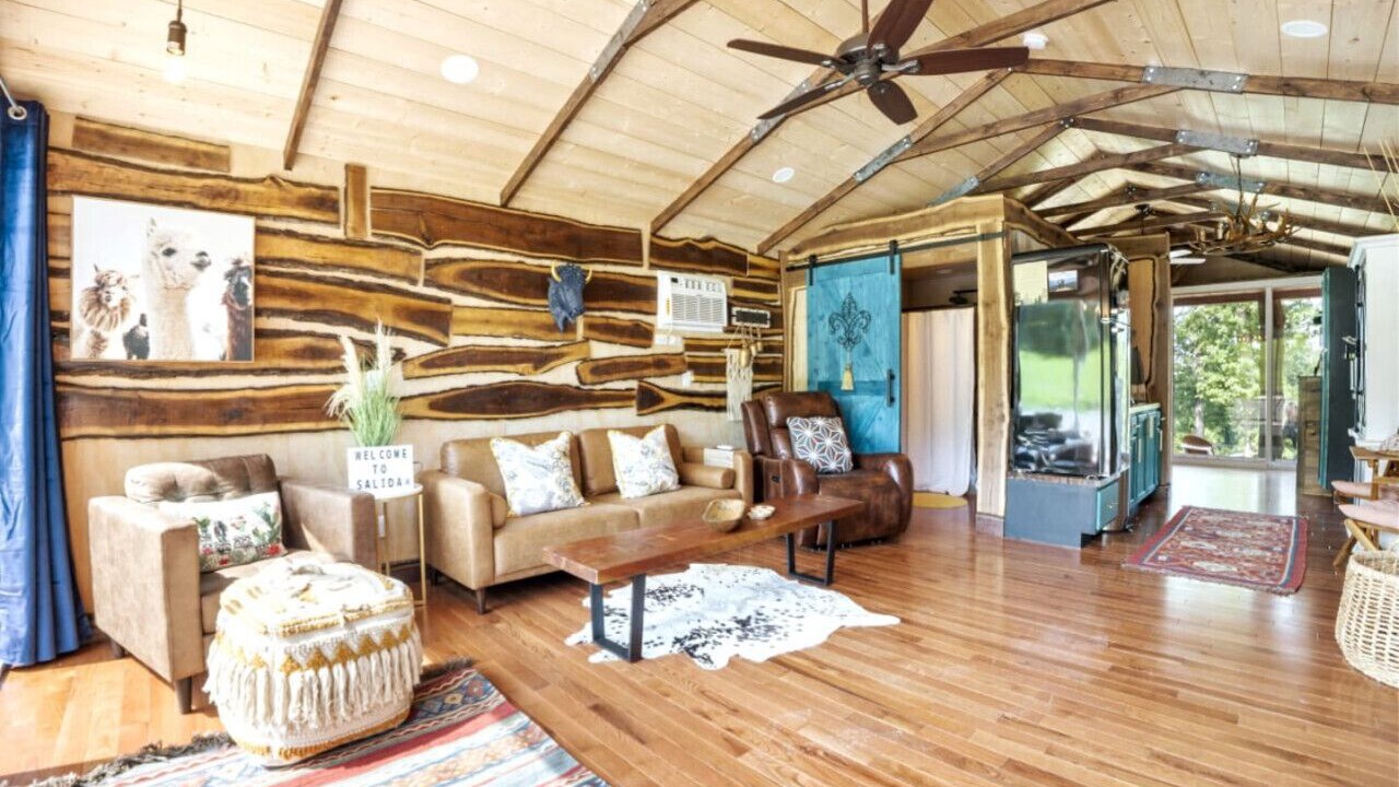 Photo of Livingroom in French Village