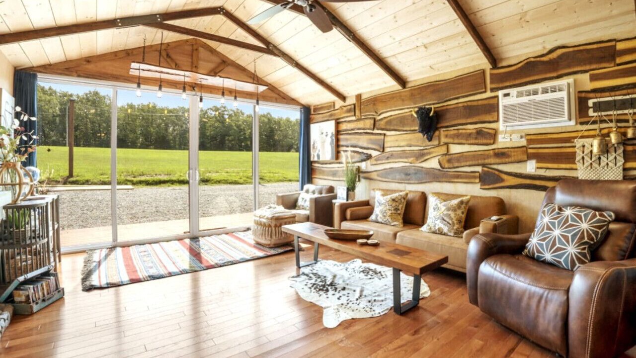 Photo of Livingroom in French Village