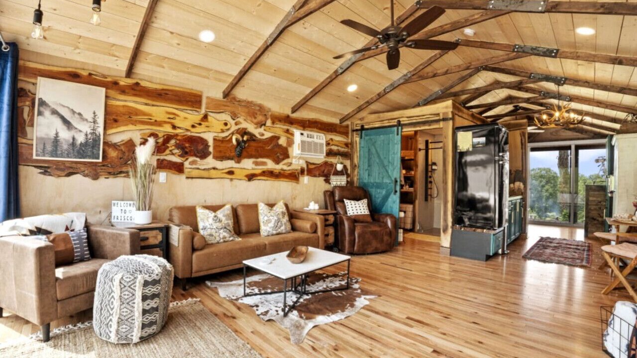 Photo of Livingroom in French Village