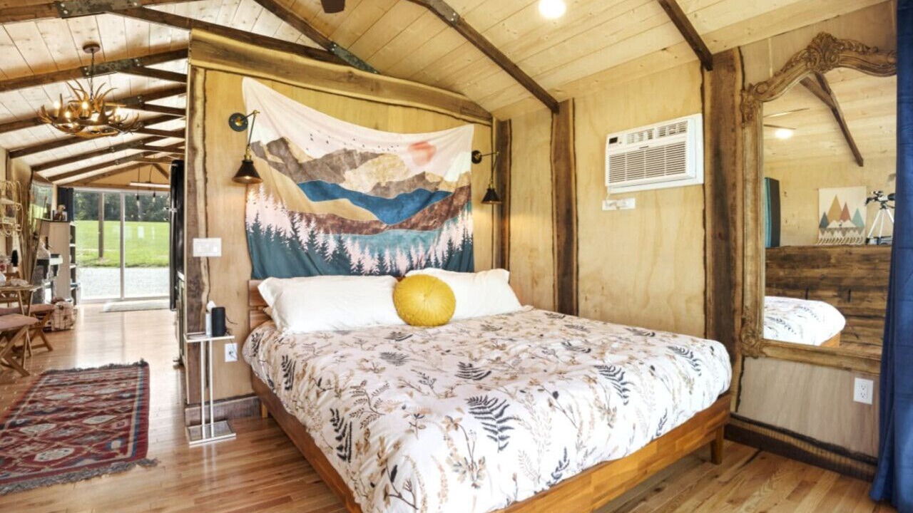 Photo of Bedroom in French Village