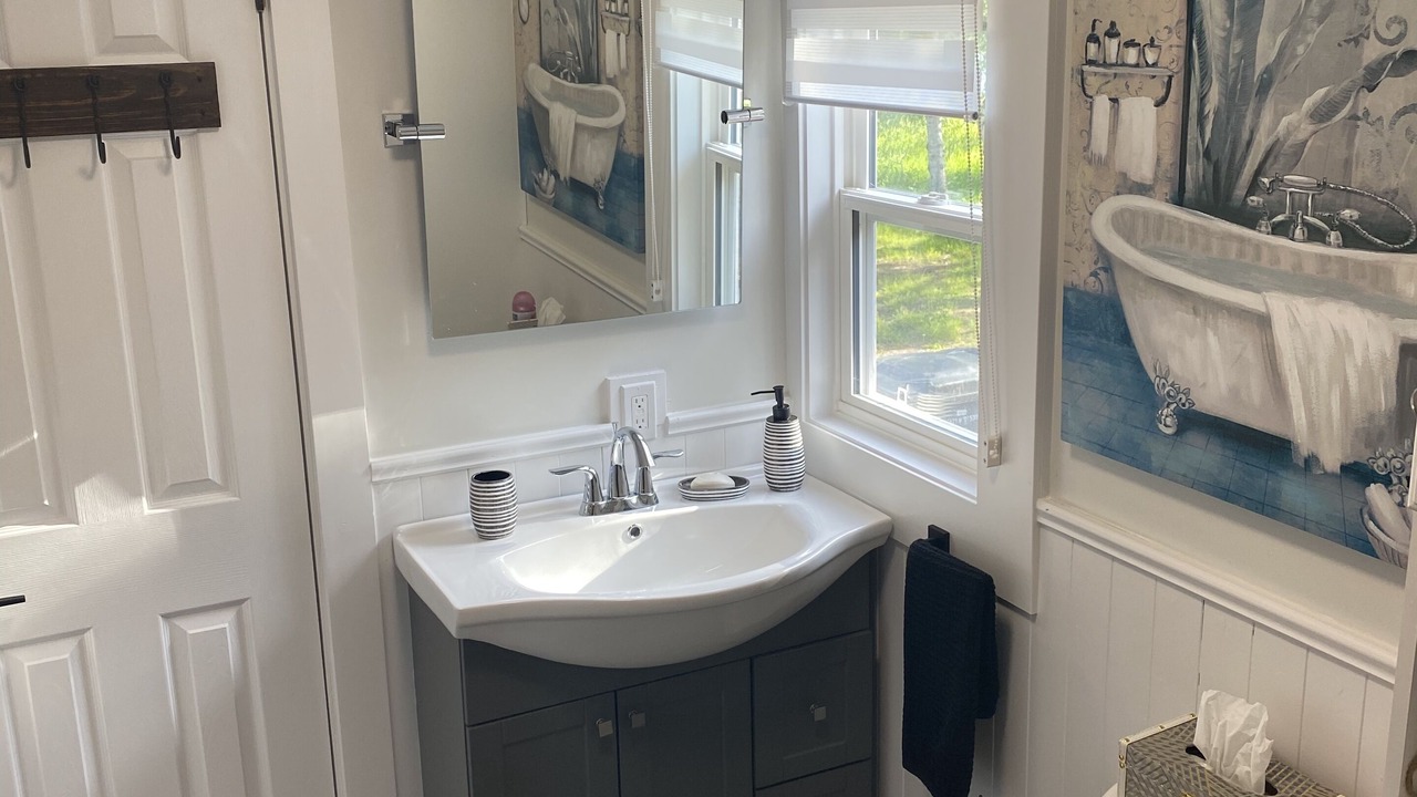 Photo of Bathroom in Bertrand