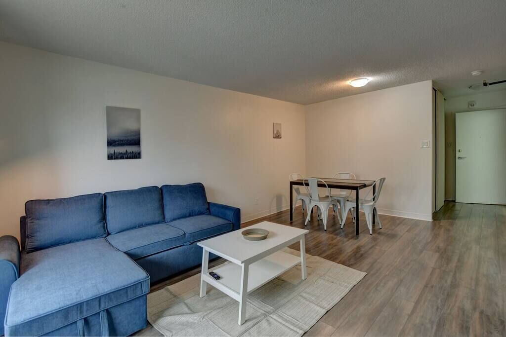 Photo of Livingroom in Laval