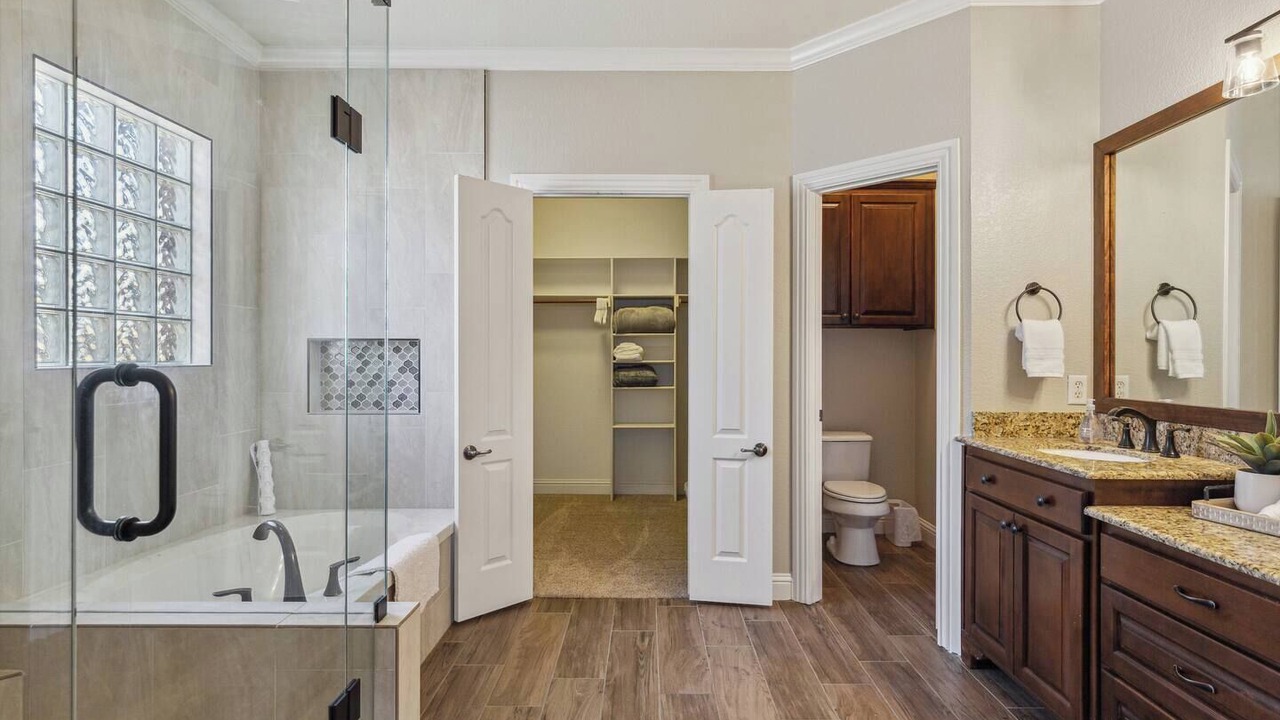Photo of Bathroom in Flower Mound