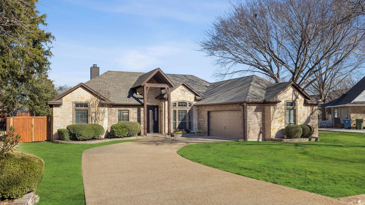 Photo of Outdoor in Flower Mound