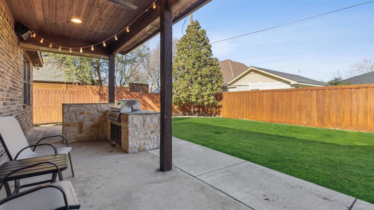 Photo of Patio Balcony in Flower Mound