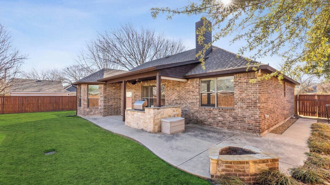 Photo of Outdoor in Flower Mound