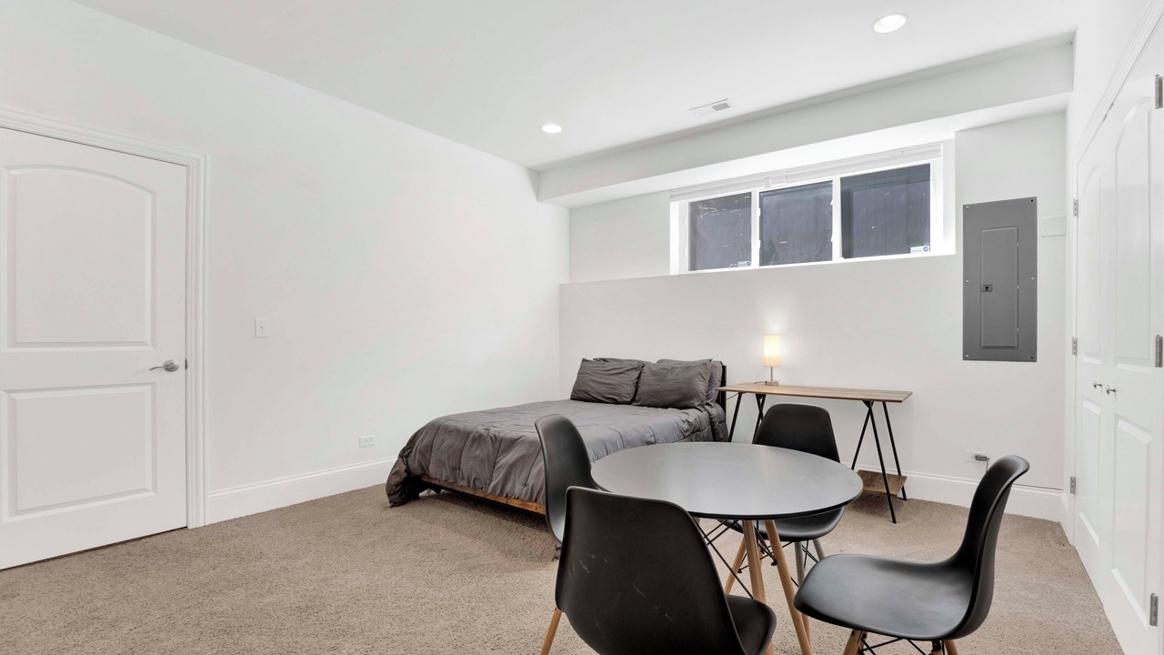 Photo of Bedroom in Grand Boulevard