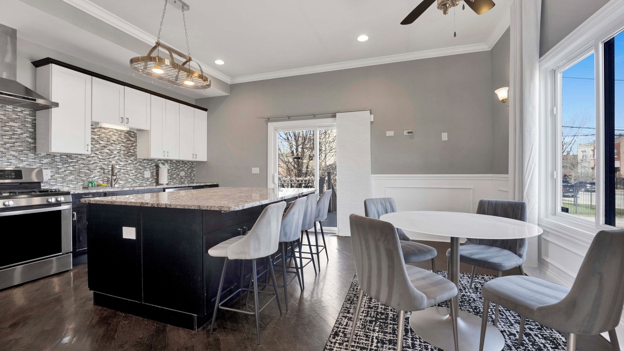 Photo of Kitchen in Grand Boulevard