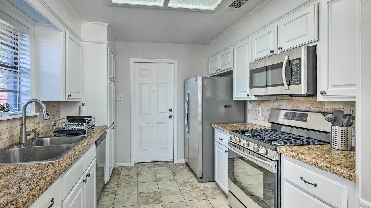 Photo of Kitchen in Wheeler Ridge