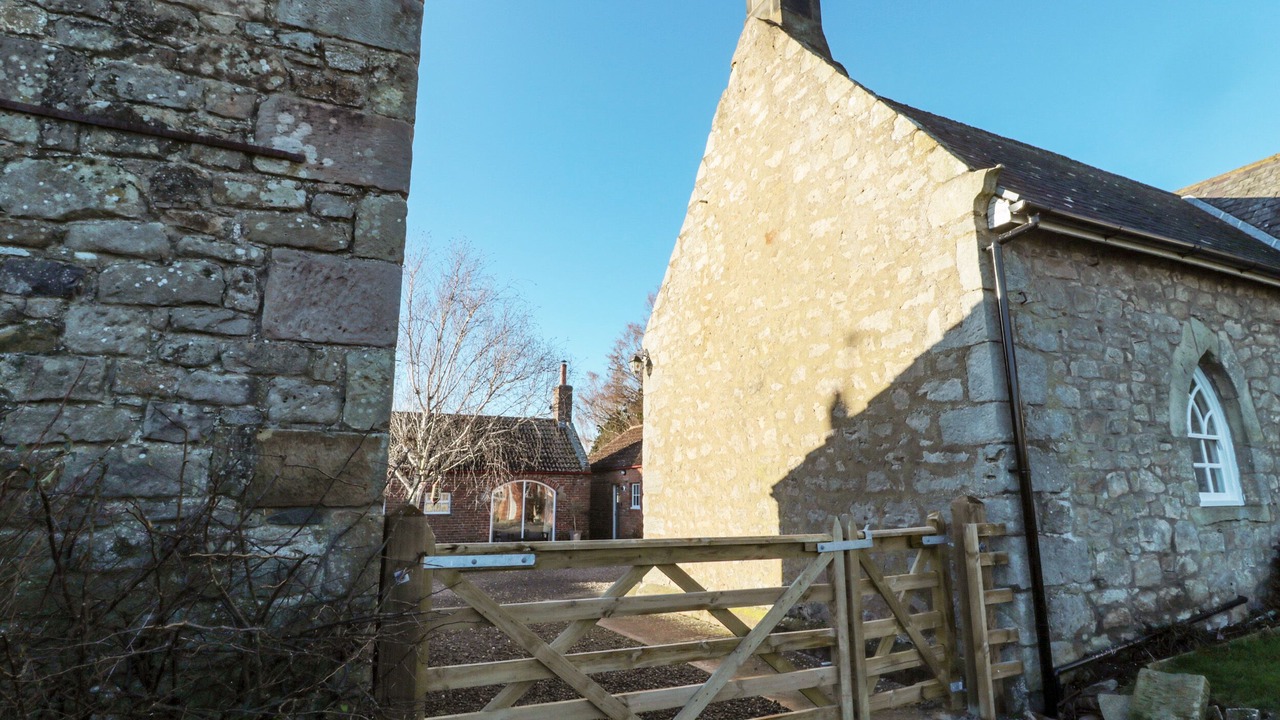 Photo of Outdoor in Ford