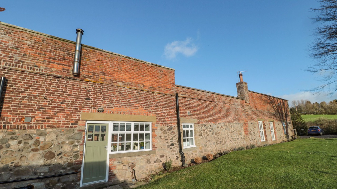 Photo of Outdoor in Ford