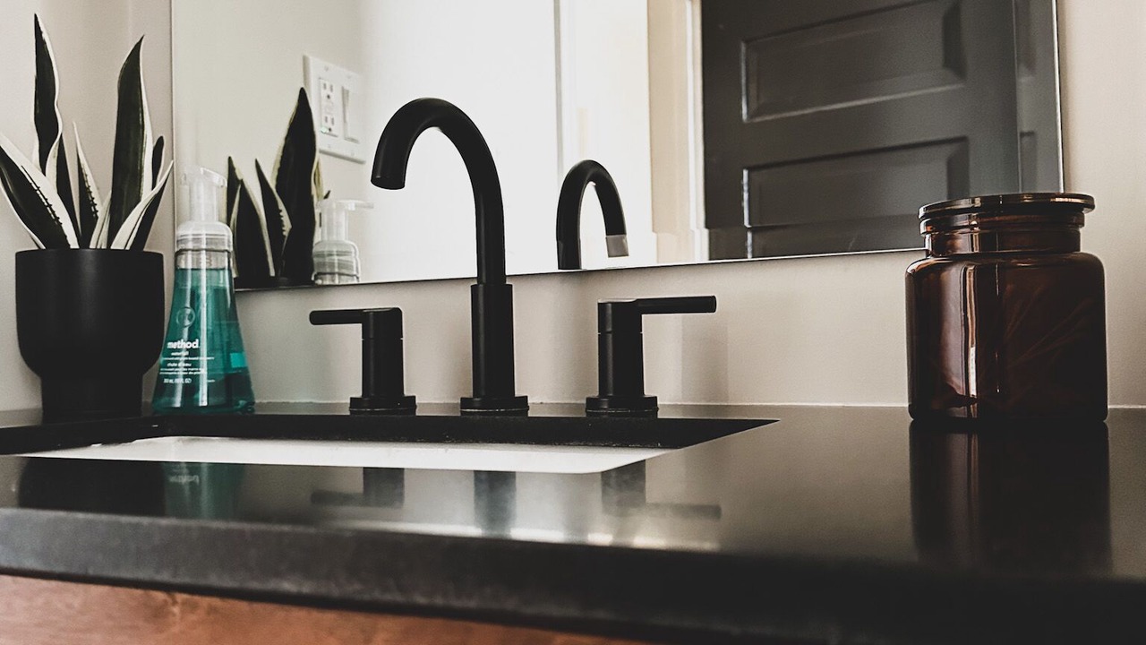 Photo of Bathroom in Oak Park