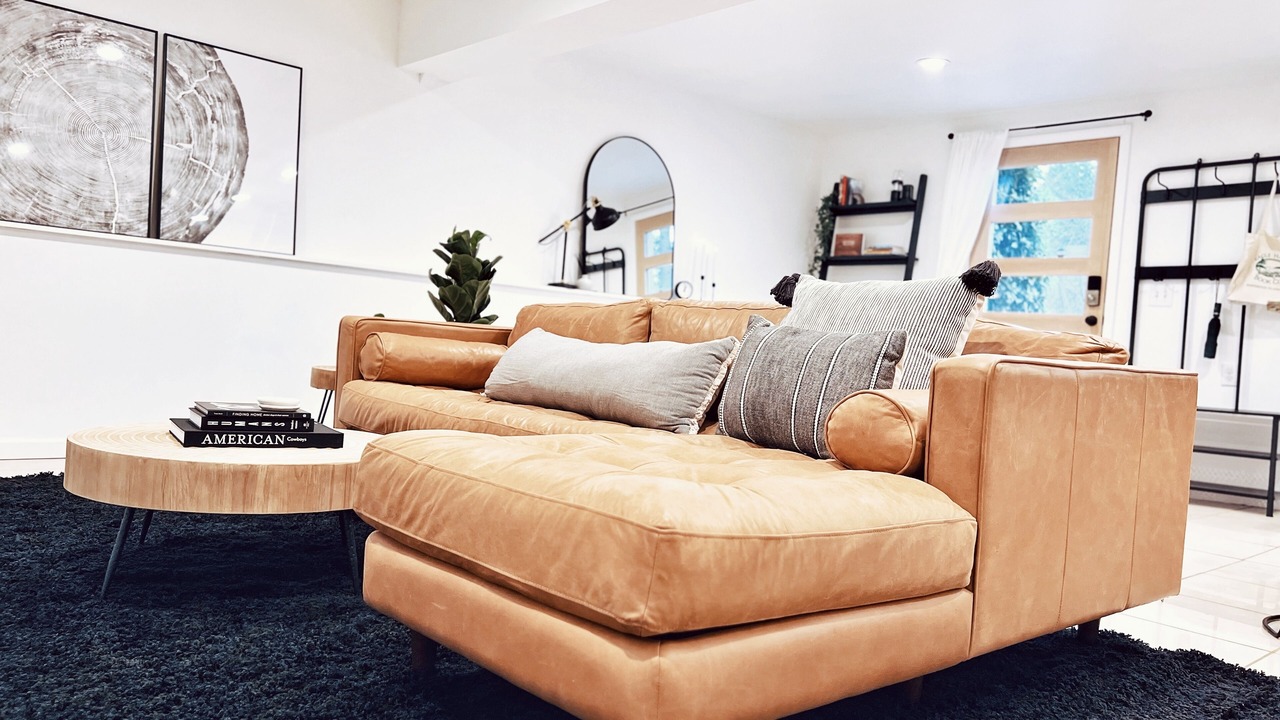 Photo of Livingroom in Rollingbay
