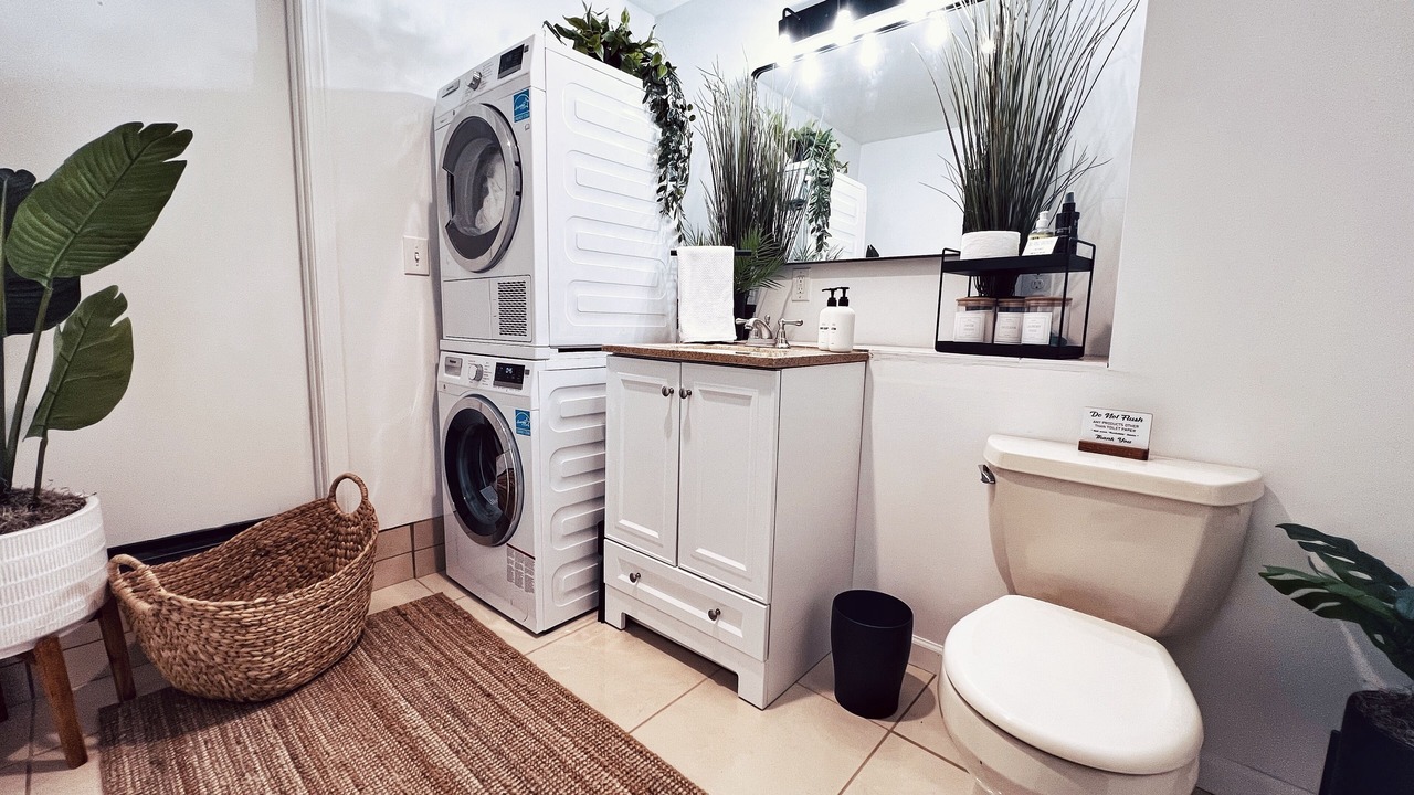 Photo of Bathroom in Rollingbay