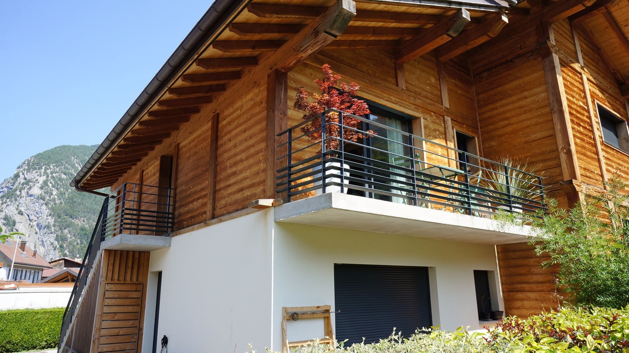 Photo of Outdoor in Thones