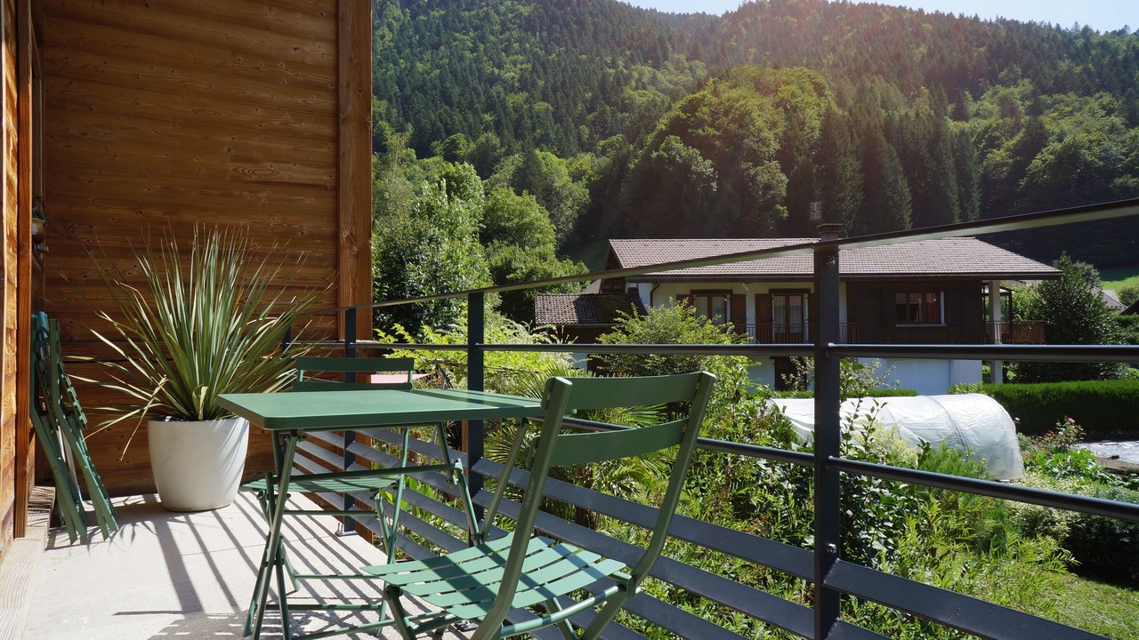 Photo of Outdoor in Thones