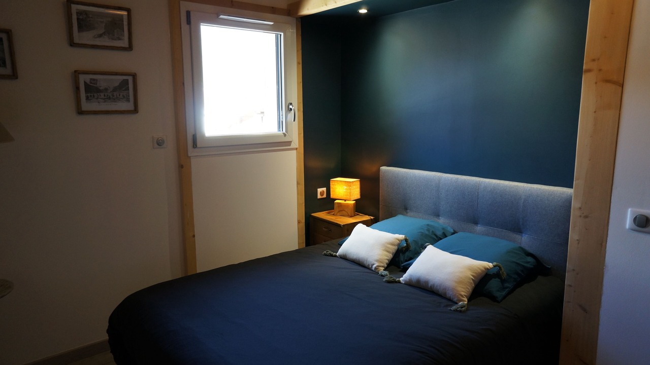 Photo of Bedroom in Thones